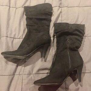 Elegant Black Suede Women's Boots